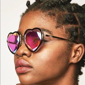 H0les Kaleidoscope Black Rim BB Heart Glasses 🌈